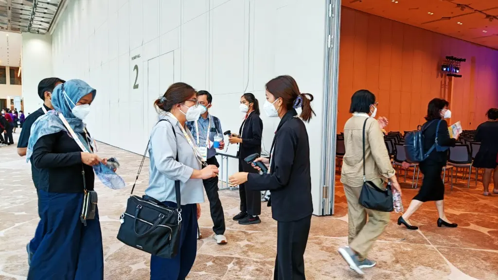 LINE_ALBUM_wcn 30366 -1466_250131_2.webp