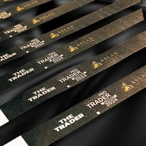 ริสแบรนด์กระดาษ 4 สี (เรทราคา 100 - 199 คน)